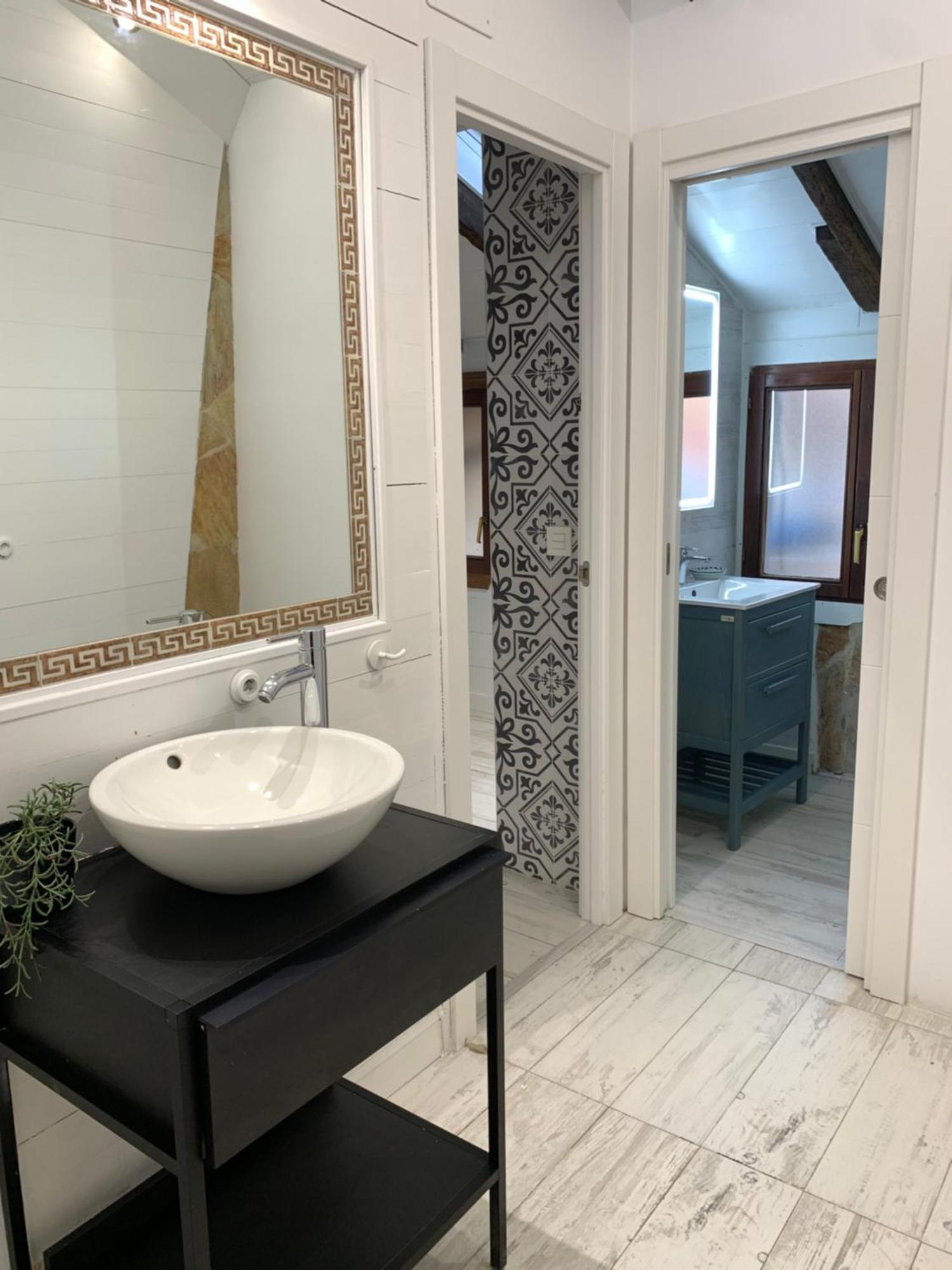 Apartamento Precioso Atico En Casco Viejo Bilbao Exterior foto