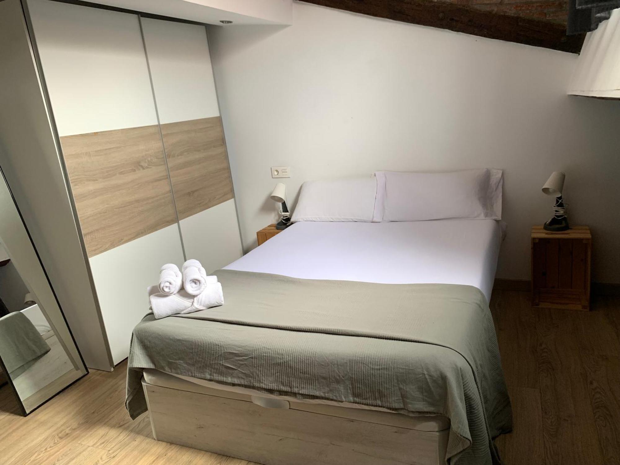 Apartamento Precioso Atico En Casco Viejo Bilbao Exterior foto