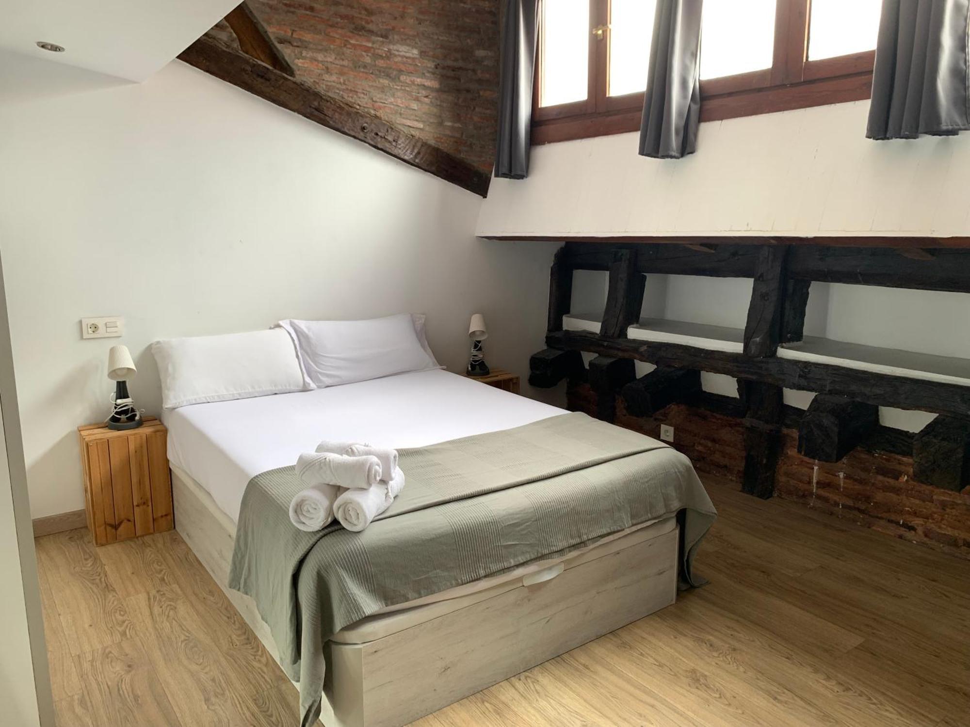 Apartamento Precioso Atico En Casco Viejo Bilbao Exterior foto